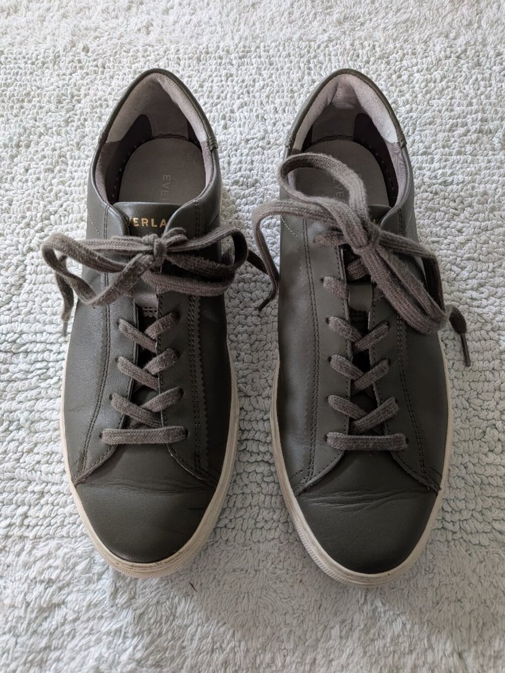 Everlane Day Sneaker Wmns‎ Olive Green Leather Tennis Shoe, Sz 9
